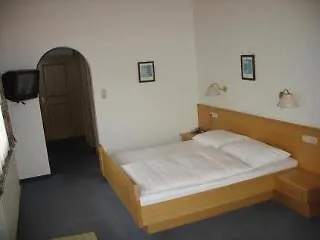 Huberhof Рум