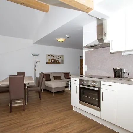 Отель Huberhof 3*