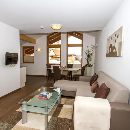 Отель Huberhof 3*